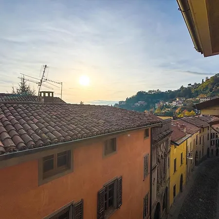 Corte Di Borgo Canale - Garden * Bérgamo