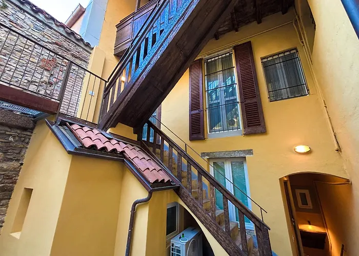 Appartamento Corte Di Borgo Canale - Garden Bergamo