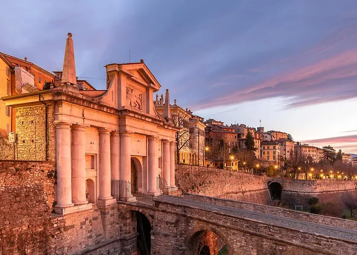 Appartamento Corte Di Borgo Canale - Garden Bergamo